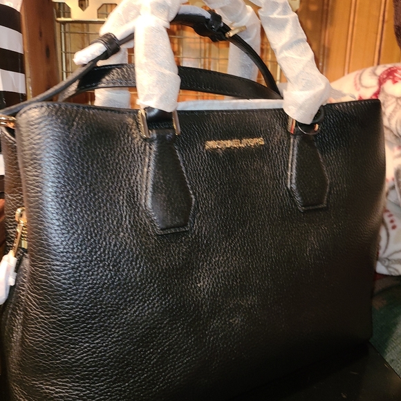 Micheal kors purse